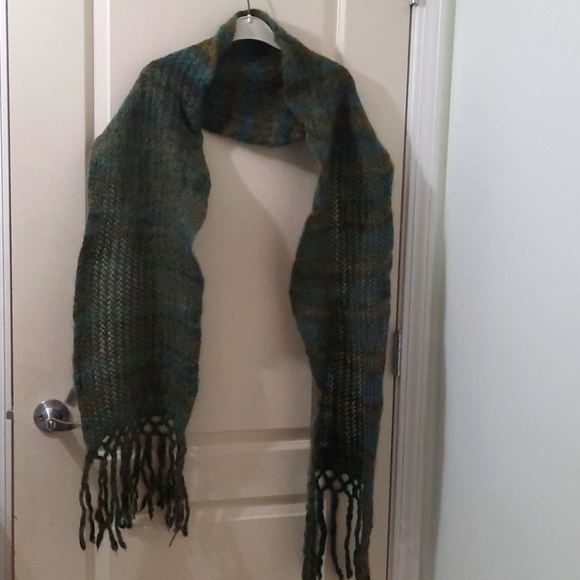 H&M Warm scarf - Picture 3 of 4